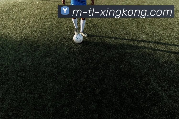 篮球火之激情对决青春梦想燃烧在赛场的每一个瞬间